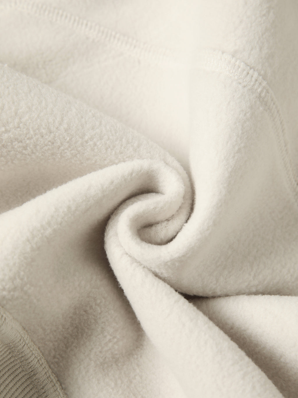 CROPPED HALF-ZIP HOODIE